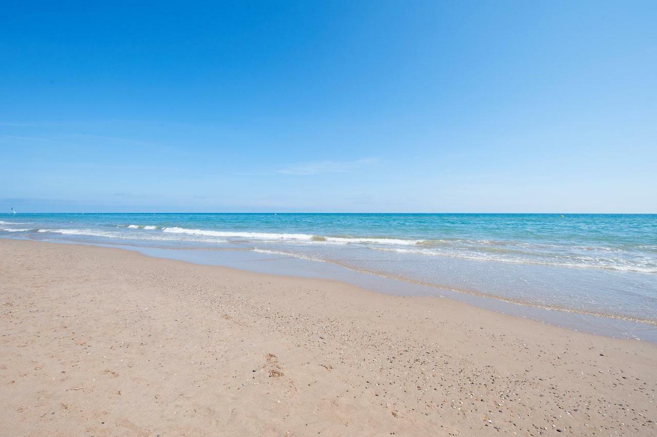 White Sea By Seasidehomes Castelldefels Exteriör bild